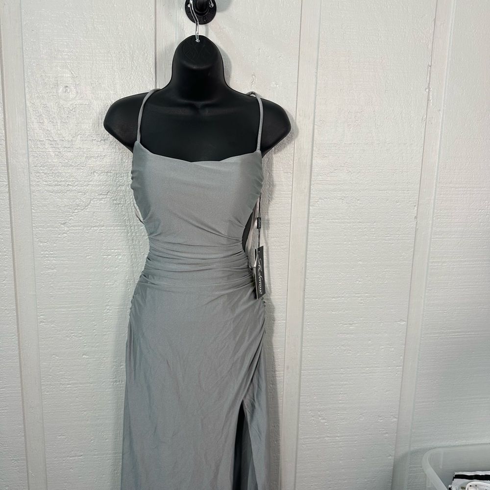 La Femme Silver Spaghetti Strap Backless Dress Size 2 NWT - Picture 5 of 11